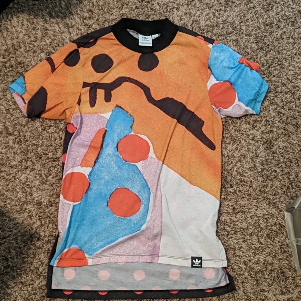 Adidas short sleeve